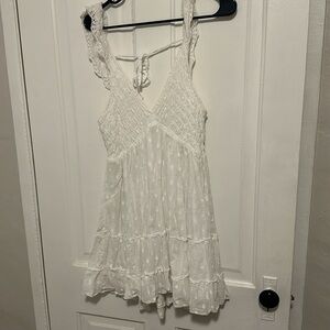 White dress size large urban !